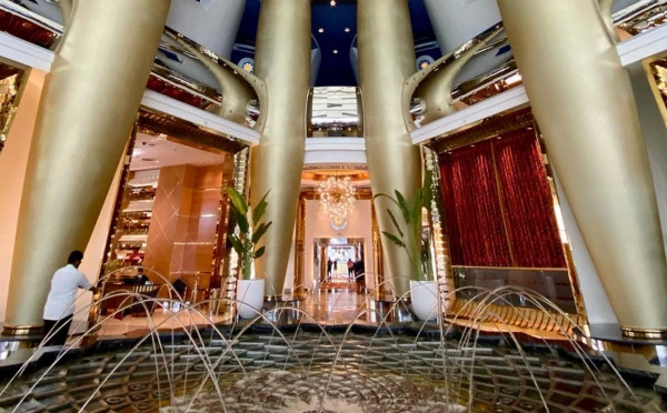 Inside Burj Al Arab guided tour